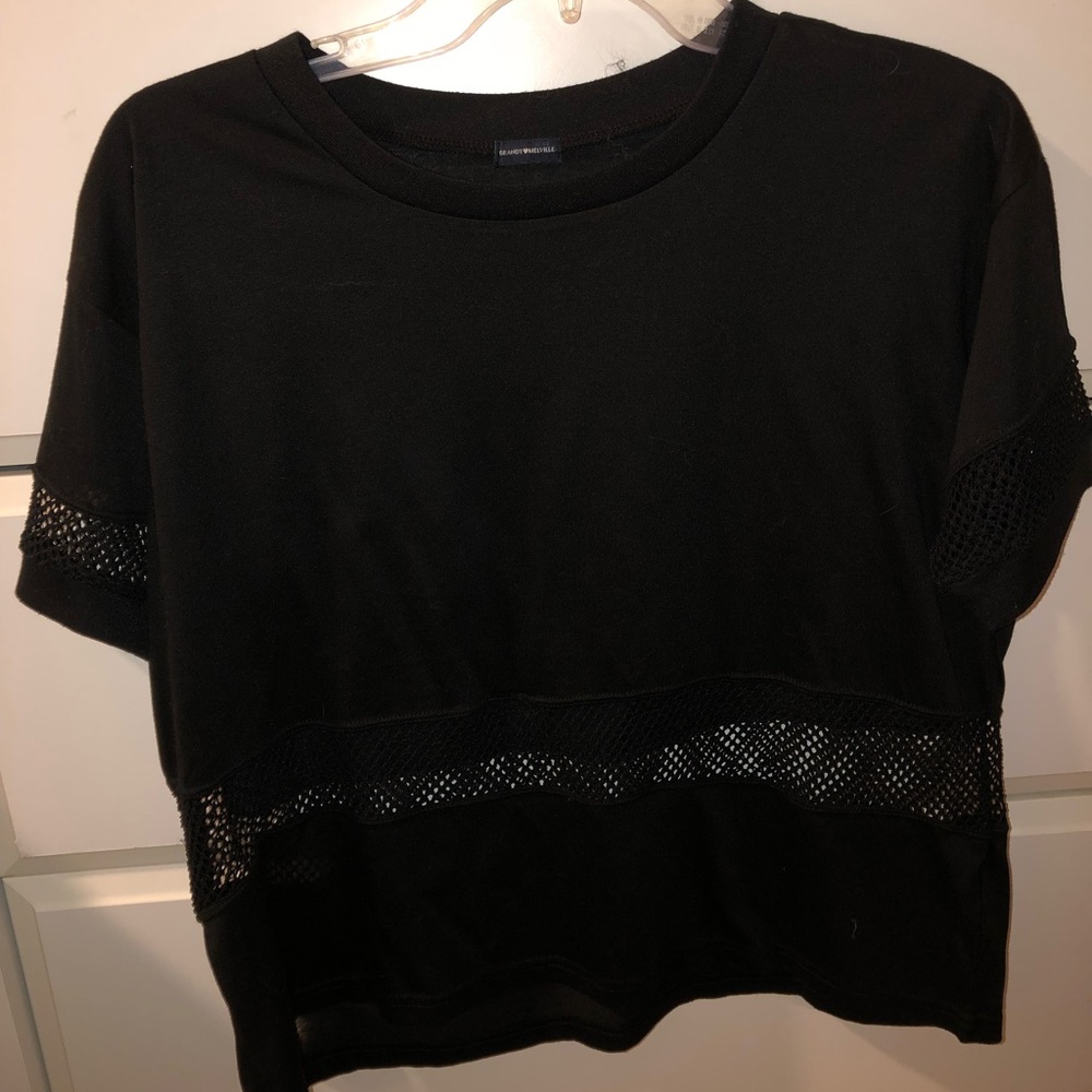 Brandy Melville shirt
